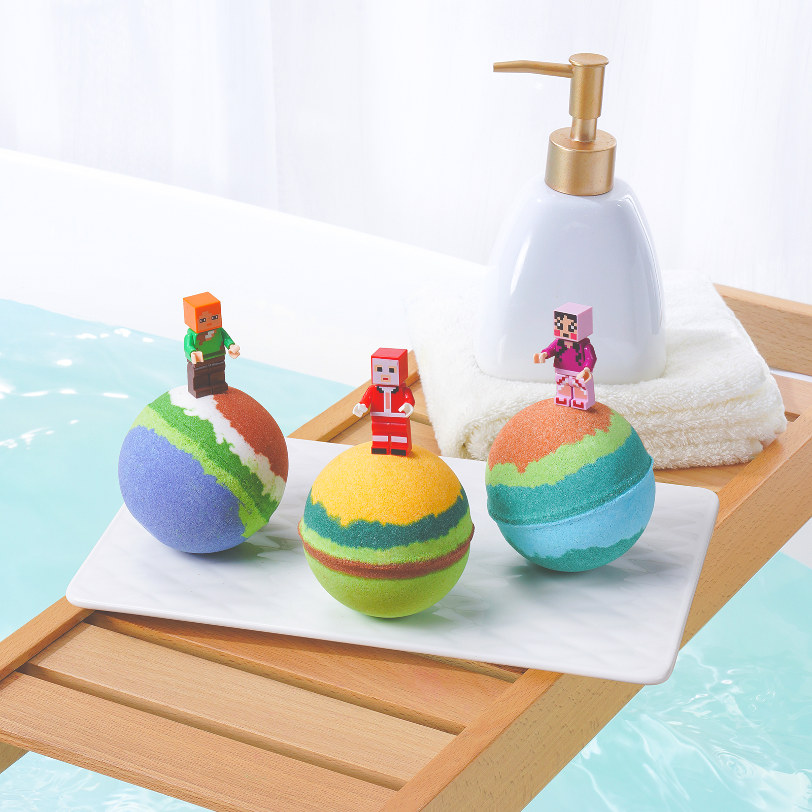Little Crafter Bath Bombs with Toys Inside